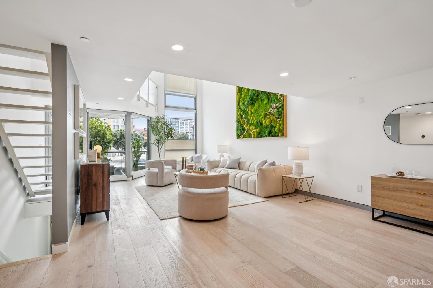 Detail Gallery Image 7 of 52 For 188 South Park St #3,  San Francisco,  CA 94107 - 2 Beds | 2/1 Baths