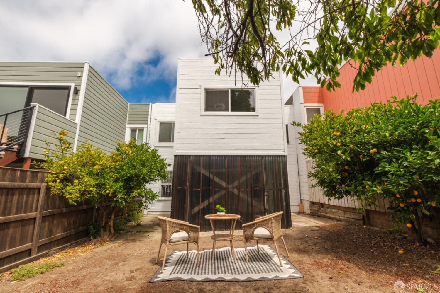 Detail Gallery Image 23 of 24 For 1547 Mckinnon Ave, San Francisco,  CA 94124 - 2 Beds | 1 Baths