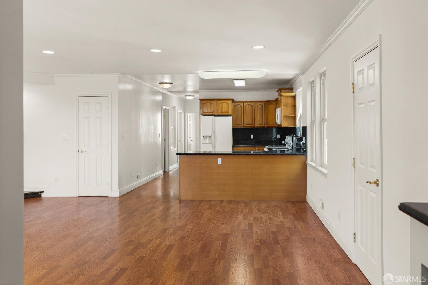 Detail Gallery Image 3 of 64 For 4108 Moraga St, San Francisco,  CA 94122 - – Beds | – Baths