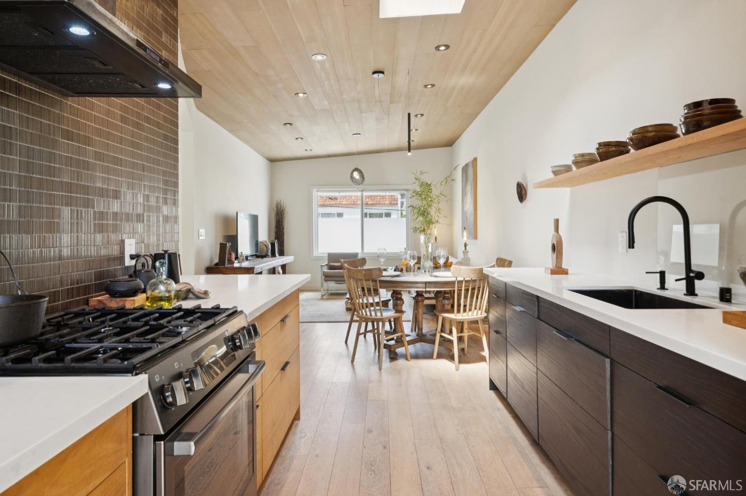 Detail Gallery Image 27 of 62 For 1515 Van Dyke Ave, San Francisco,  CA 94124 - 4 Beds | 2 Baths