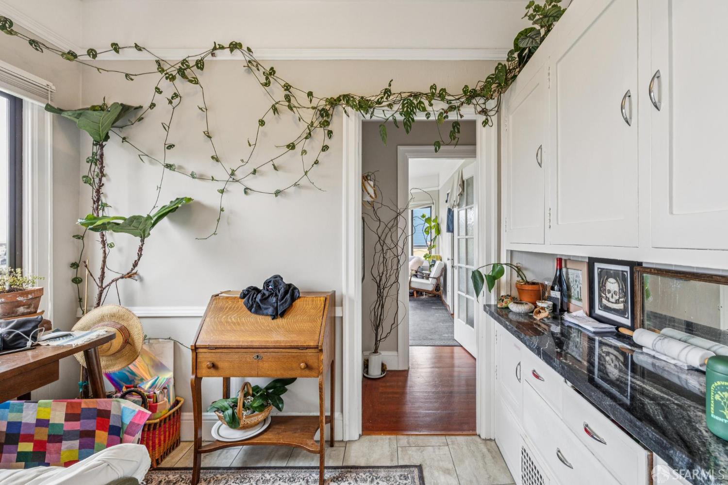 Detail Gallery Image 41 of 63 For 265 Rivoli St, San Francisco,  CA 94117 - – Beds | – Baths