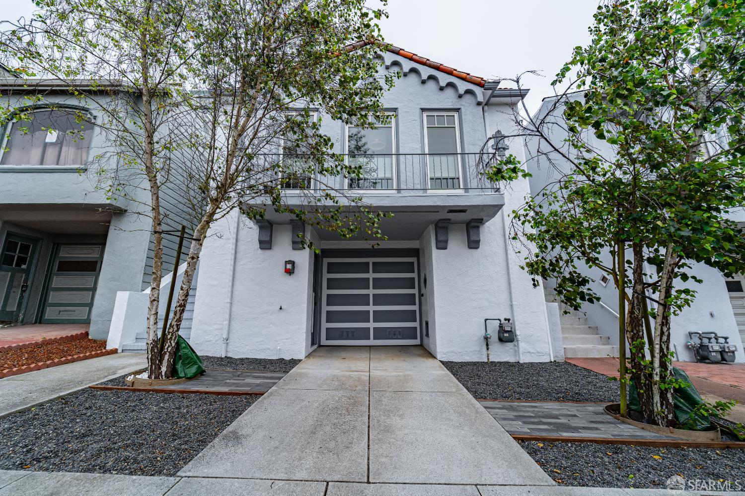 Detail Gallery Image 2 of 38 For 2212 15th Ave, San Francisco,  CA 94116 - 2 Beds | 1 Baths