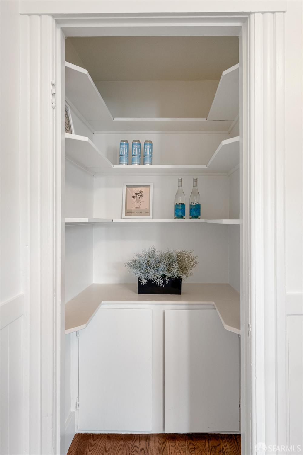 Detail Gallery Image 11 of 33 For 1384 Utah St, San Francisco,  CA 94110 - 2 Beds | 1 Baths