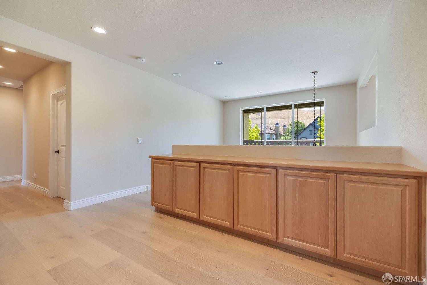 Detail Gallery Image 19 of 52 For 5619 Wells Ln, San Ramon,  CA 94582 - 5 Beds | 3/1 Baths