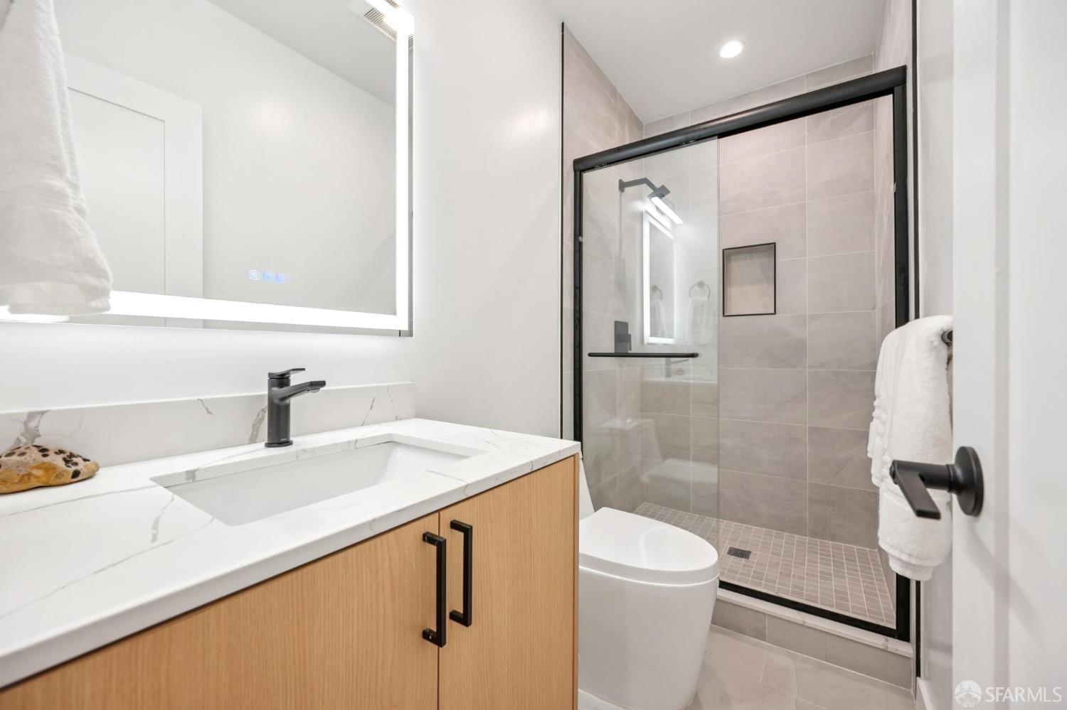 Detail Gallery Image 9 of 12 For 1117 Guerrero St #1,  San Francisco,  CA 94110 - 0 Beds | 1 Baths