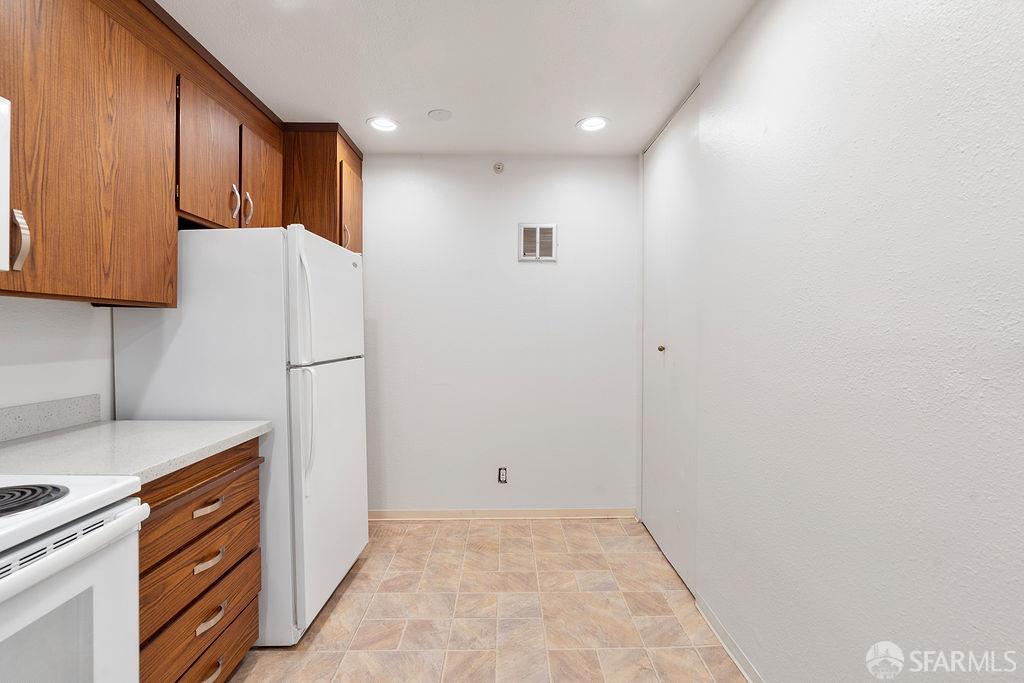 Detail Gallery Image 21 of 40 For 332 Philip Dr #103,  Daly City,  CA 94015 - 2 Beds | 2 Baths
