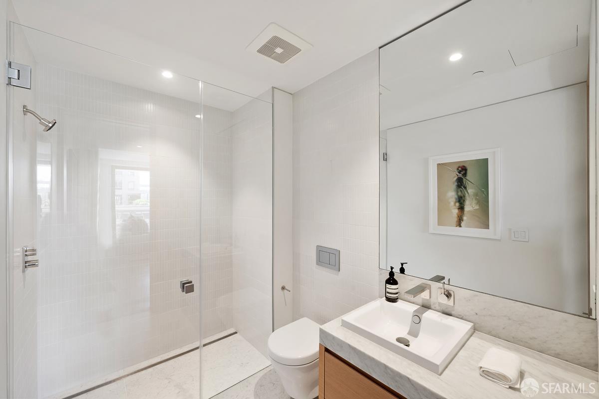 Photo #34: 425027292 Listing: Photo #34