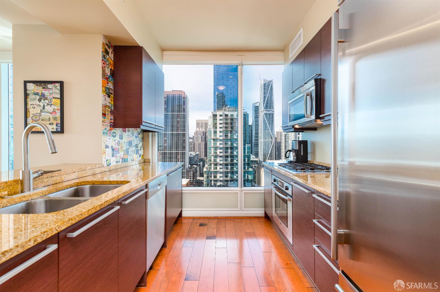 Detail Gallery Image 6 of 34 For 425 1st St #2406,  San Francisco,  CA 94105 - 2 Beds | 2 Baths