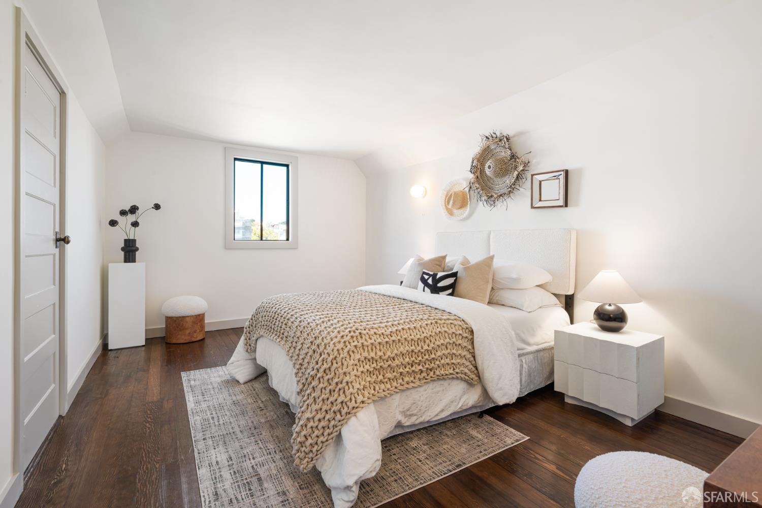 Detail Gallery Image 25 of 41 For 1386 Utah St, San Francisco,  CA 94110 - 3 Beds | 1 Baths