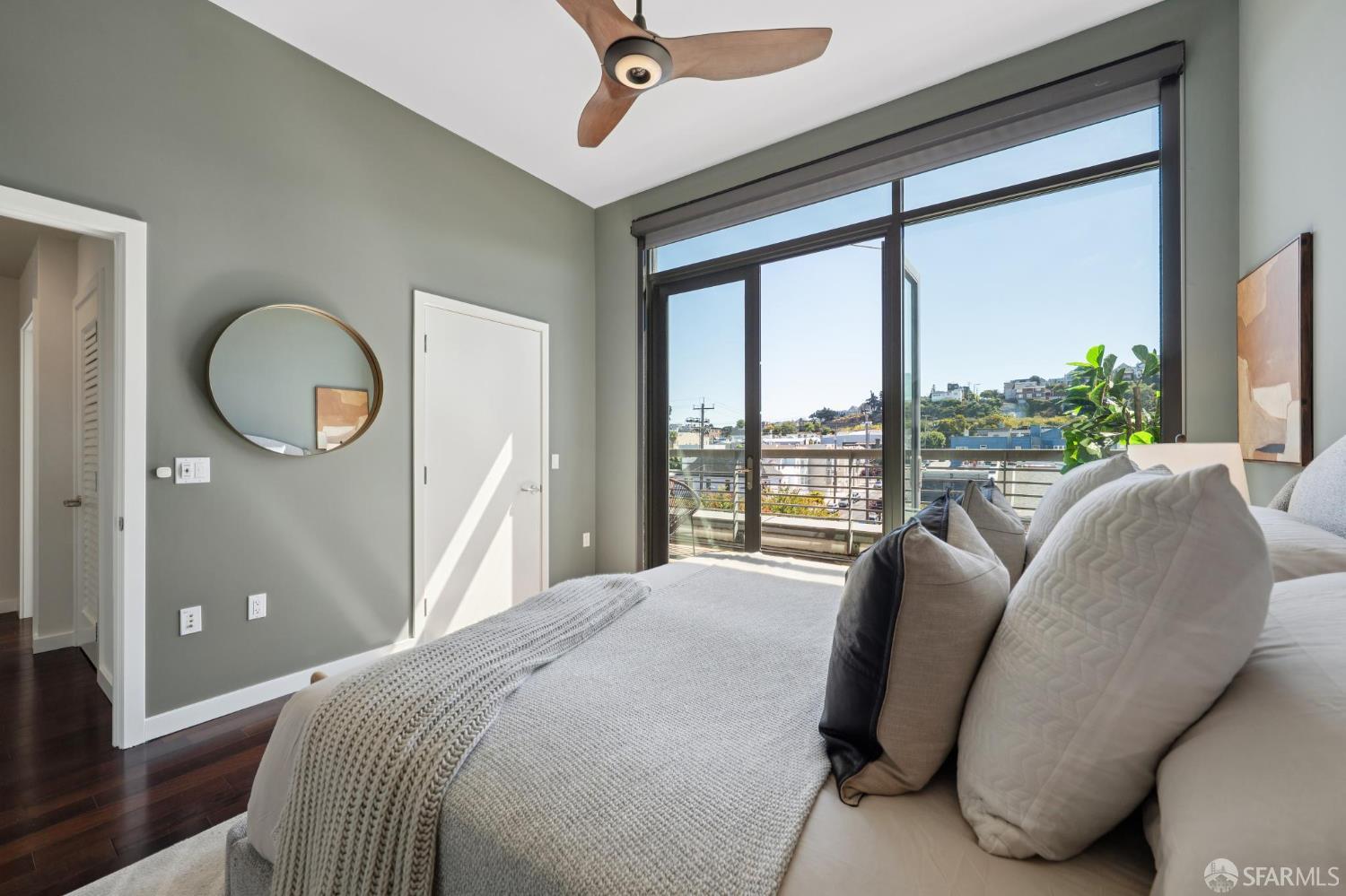 Detail Gallery Image 31 of 56 For 2101 Bryant St #306,  San Francisco,  CA 94110 - 3 Beds | 3 Baths