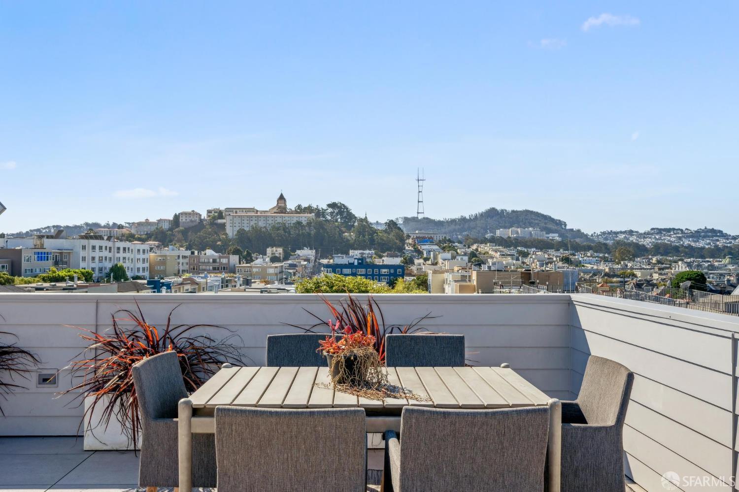 Detail Gallery Image 45 of 47 For 3657 California St, San Francisco,  CA 94118 - 3 Beds | 3 Baths