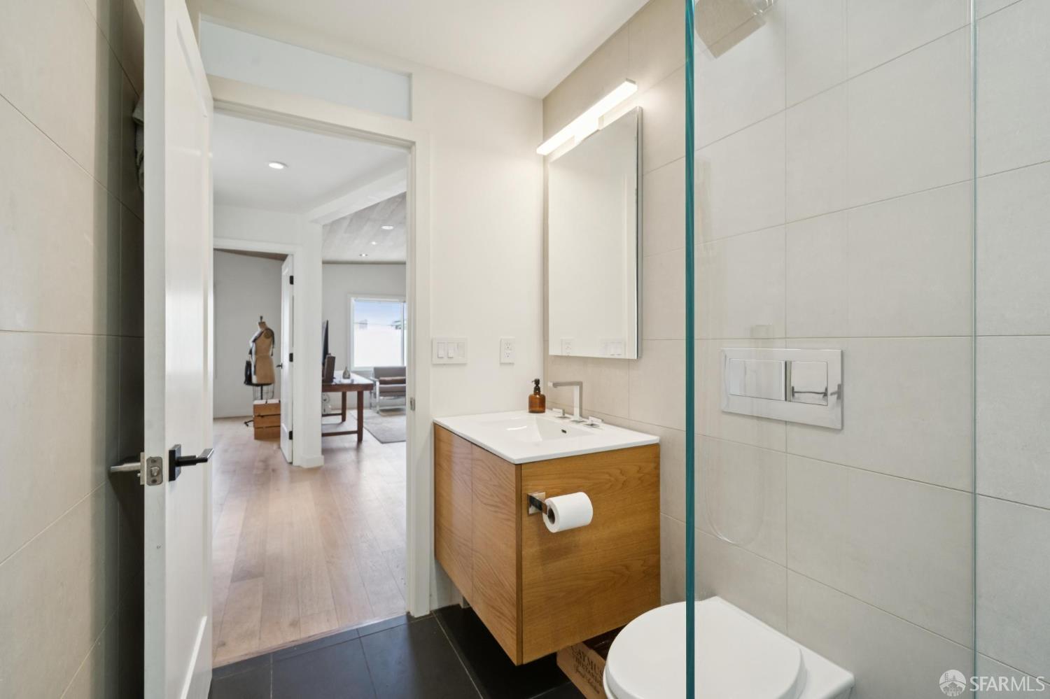 Detail Gallery Image 32 of 62 For 1515 Van Dyke Ave, San Francisco,  CA 94124 - 4 Beds | 2 Baths