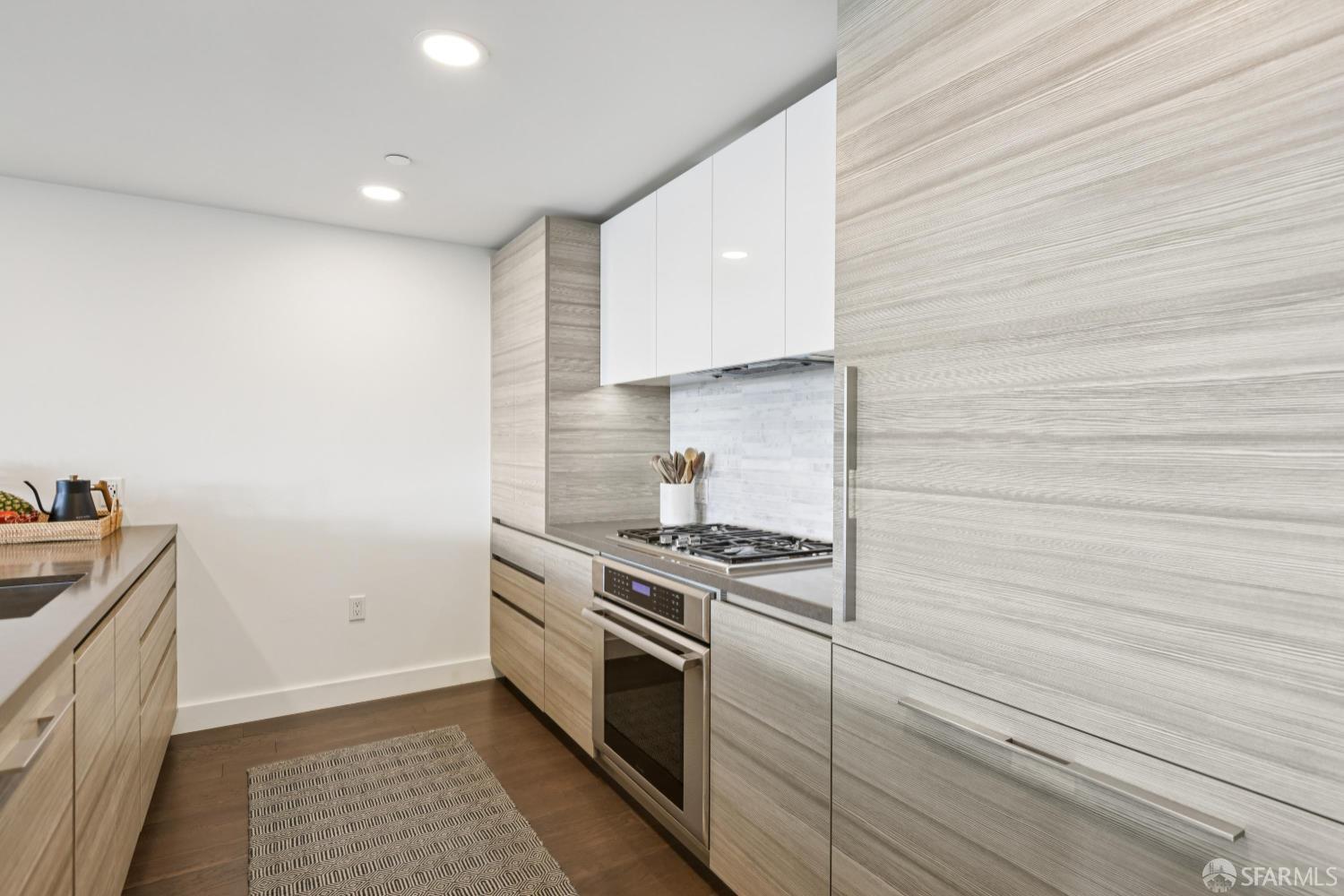 Detail Gallery Image 10 of 58 For 708 Long Bridge St #517,  San Francisco,  CA 94158 - 2 Beds | 2 Baths