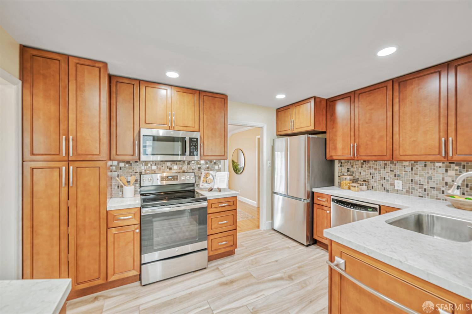 Detail Gallery Image 19 of 45 For 1280 Kains Ave, San Bruno,  CA 94066 - 3 Beds | 2 Baths