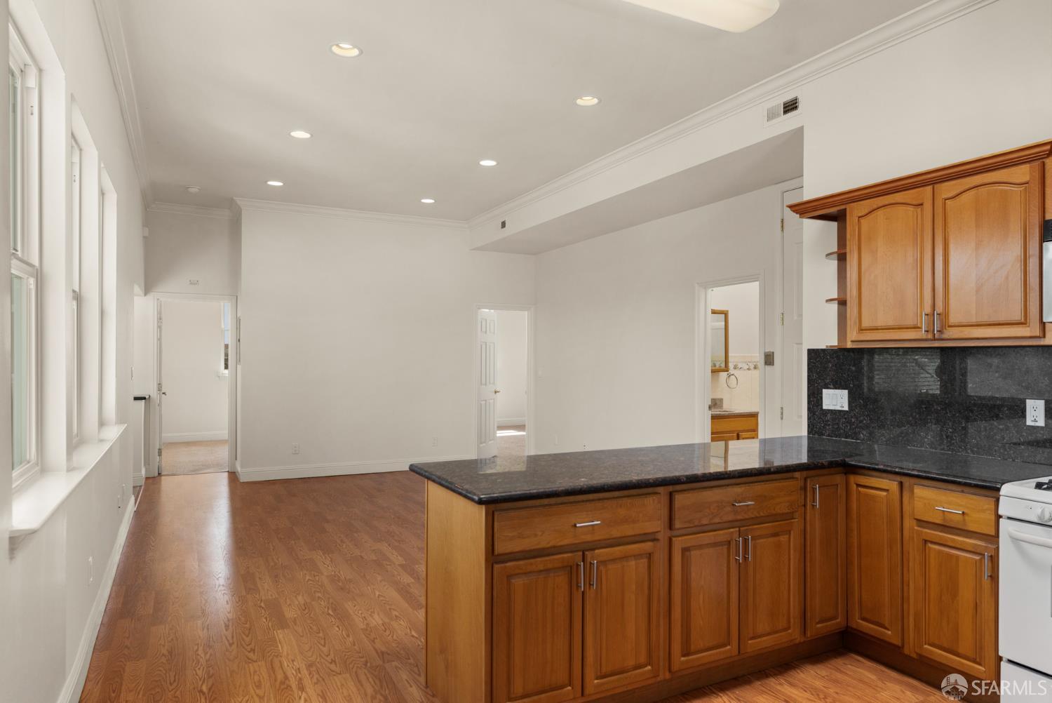Detail Gallery Image 36 of 64 For 4108 Moraga St, San Francisco,  CA 94122 - – Beds | – Baths