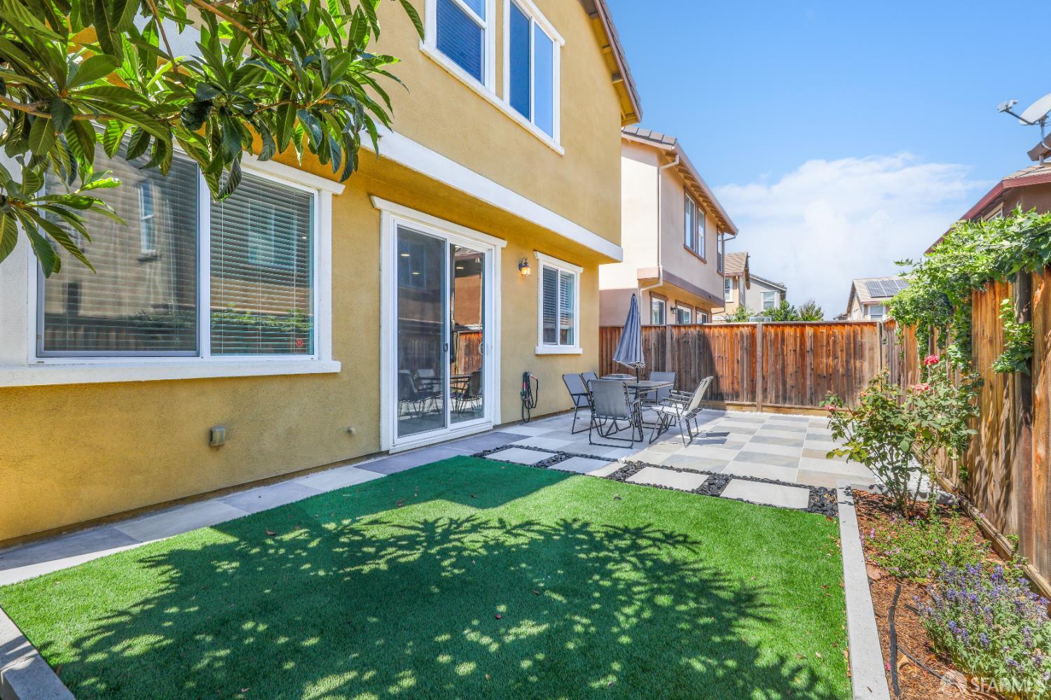 Detail Gallery Image 26 of 33 For 161 Kapalua Bay Cir, Pittsburg,  CA 94565 - 3 Beds | 2/1 Baths