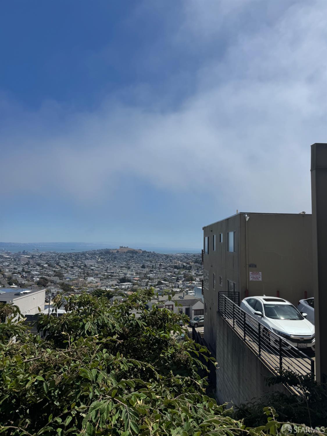 Detail Gallery Image 11 of 14 For 821 Corbett Ave, San Francisco,  CA 94131 - – Beds | – Baths