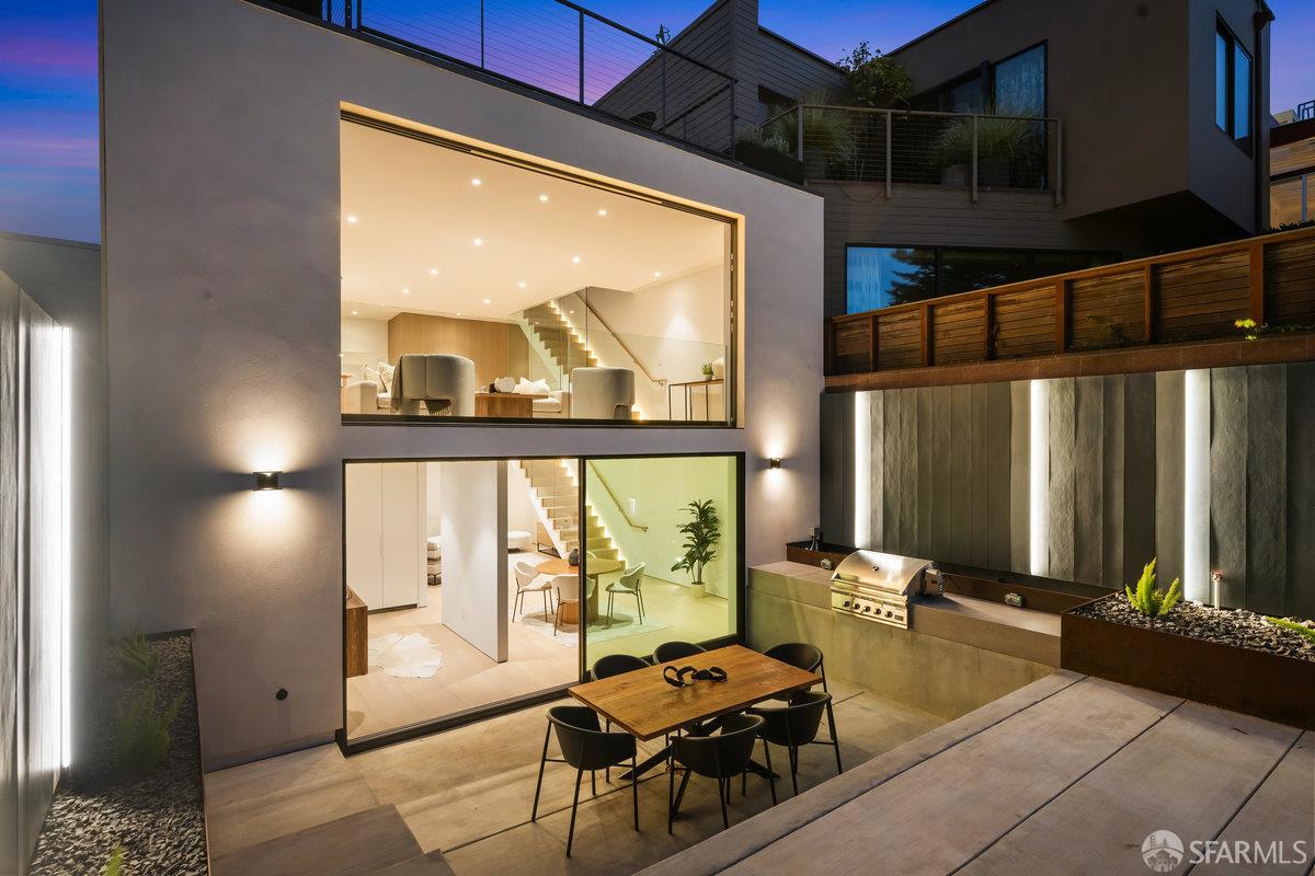 Detail Gallery Image 82 of 85 For 838 Duncan St, San Francisco,  CA 94131 - 3 Beds | 3 Baths