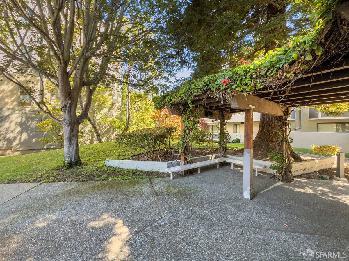 Detail Gallery Image 19 of 37 For 360 Guerrero St #414,  San Francisco,  CA 94103 - 2 Beds | 1 Baths