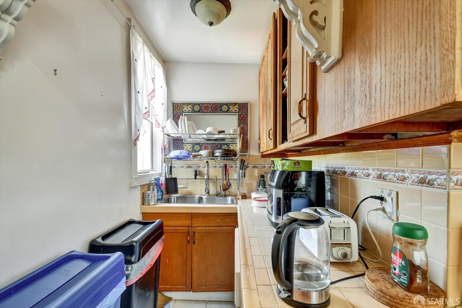 Detail Gallery Image 13 of 23 For 270 Collins St, San Francisco,  CA 94118 - – Beds | – Baths