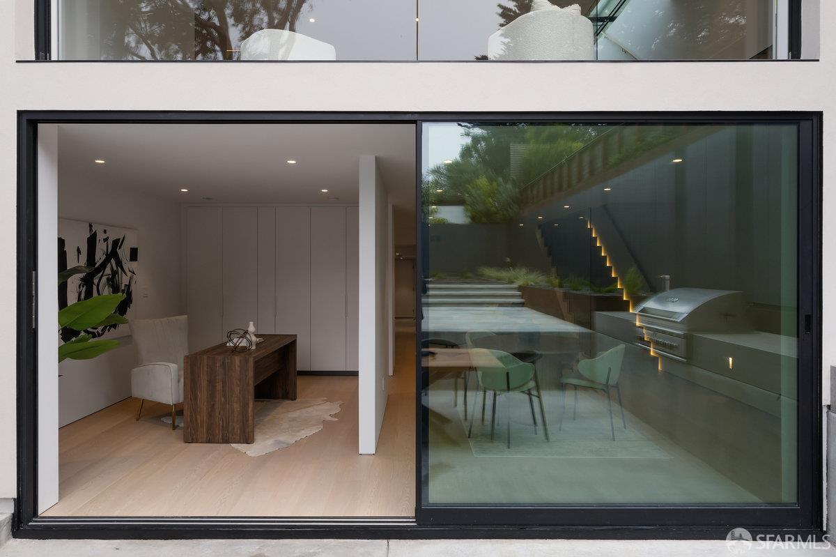 Detail Gallery Image 52 of 85 For 838 Duncan St, San Francisco,  CA 94131 - 3 Beds | 3 Baths