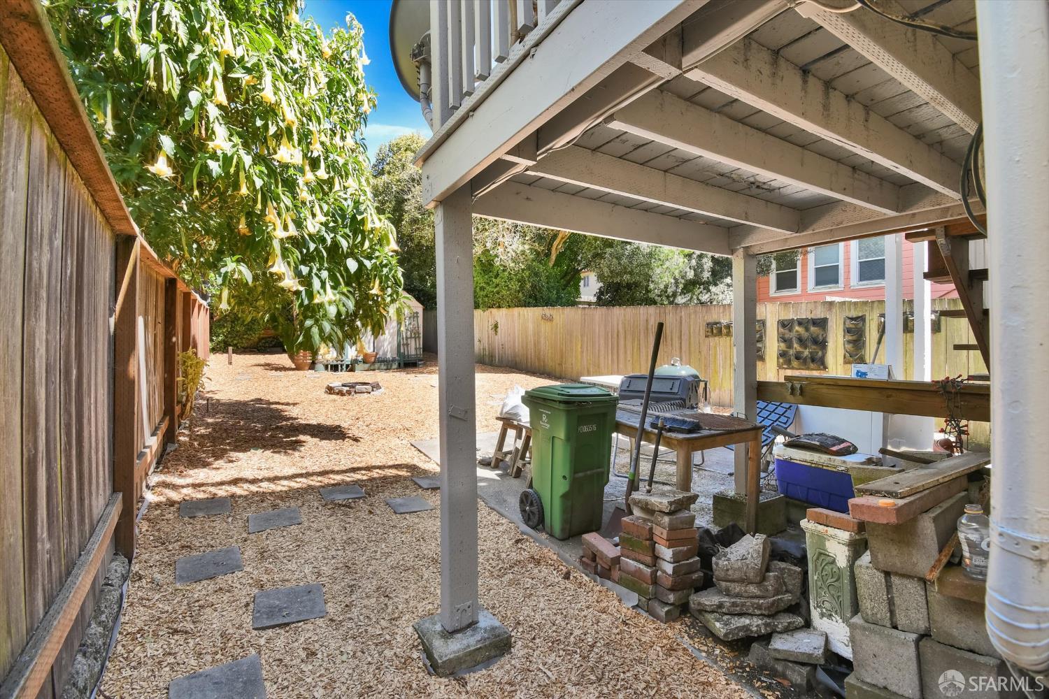 Detail Gallery Image 15 of 23 For 270 Collins St, San Francisco,  CA 94118 - – Beds | – Baths