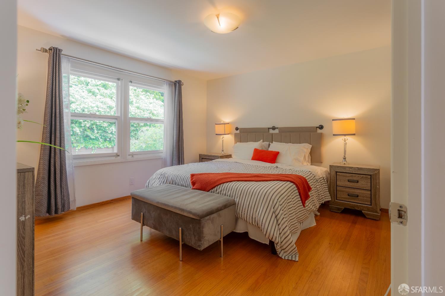Detail Gallery Image 17 of 36 For 148 Marview Way, San Francisco,  CA 94131 - 4 Beds | 2/1 Baths