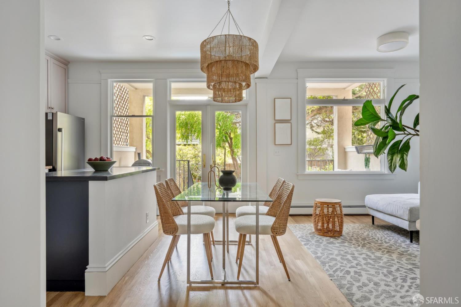 Detail Gallery Image 3 of 47 For 181 Parnassus Ave, San Francisco,  CA 94117 - 3 Beds | 2 Baths