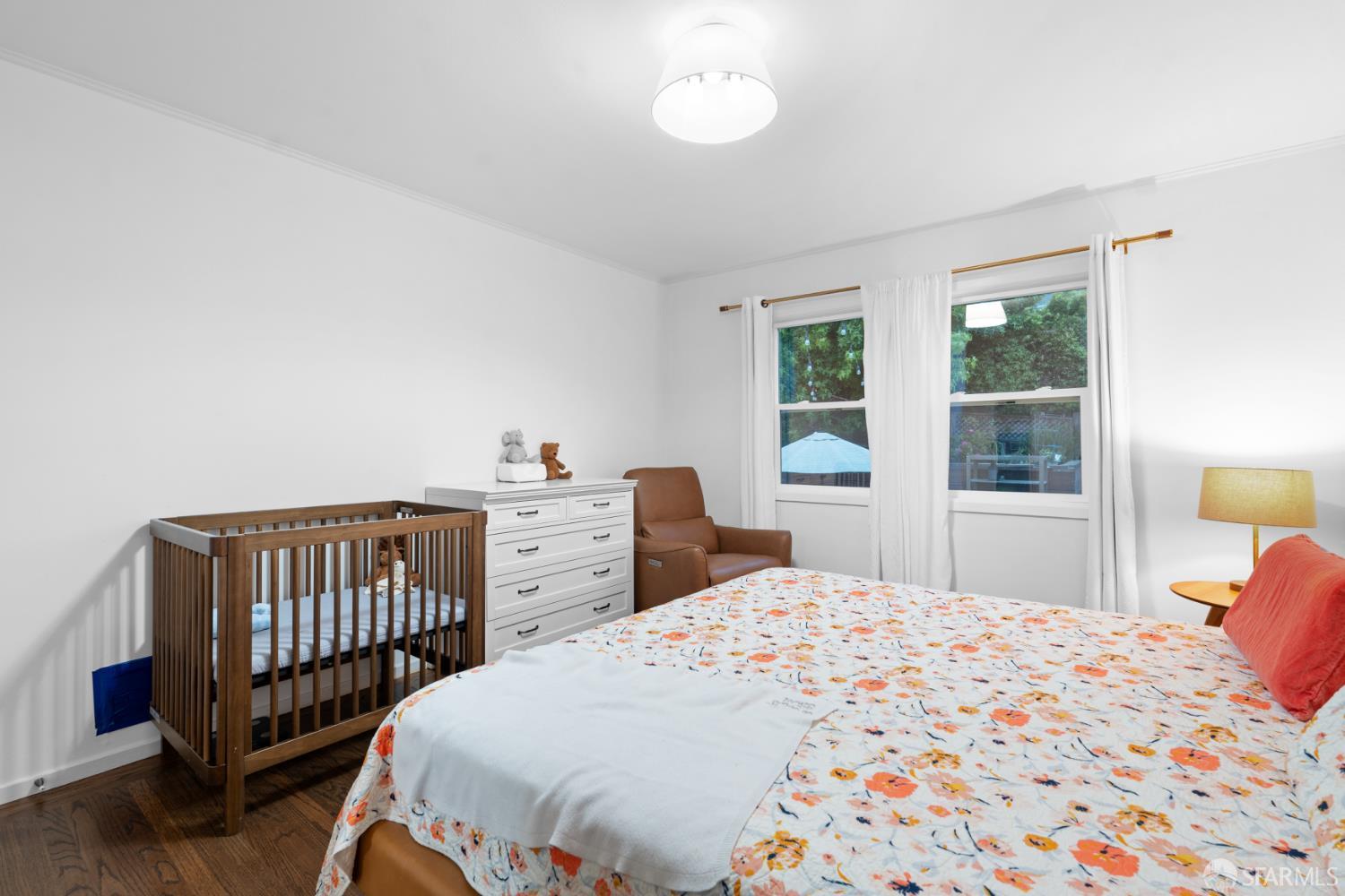 Detail Gallery Image 17 of 33 For 208 Harkness Ave, San Francisco,  CA 94134 - 3 Beds | 2 Baths