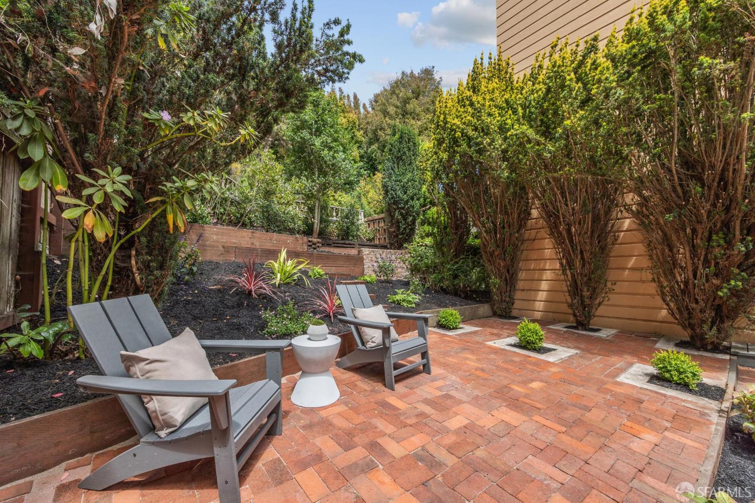 Detail Gallery Image 18 of 27 For 3240 Clay St, San Francisco,  CA 94115 - 2 Beds | 2 Baths