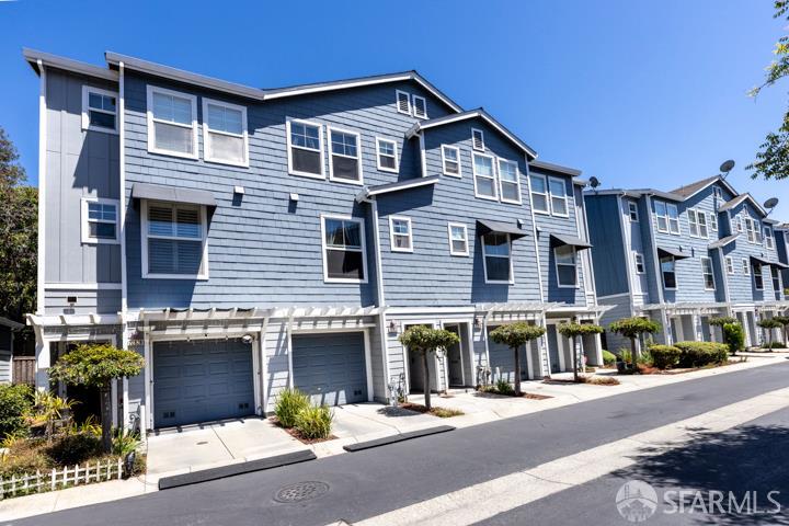 Detail Gallery Image 24 of 31 For 22832 Evanswood Rd, Hayward,  CA 94541 - 2 Beds | 2/1 Baths