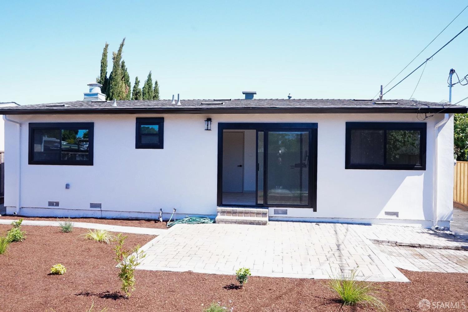 Detail Gallery Image 30 of 33 For 1517 Maxine Ave, San Mateo,  CA 94401 - 3 Beds | 2 Baths
