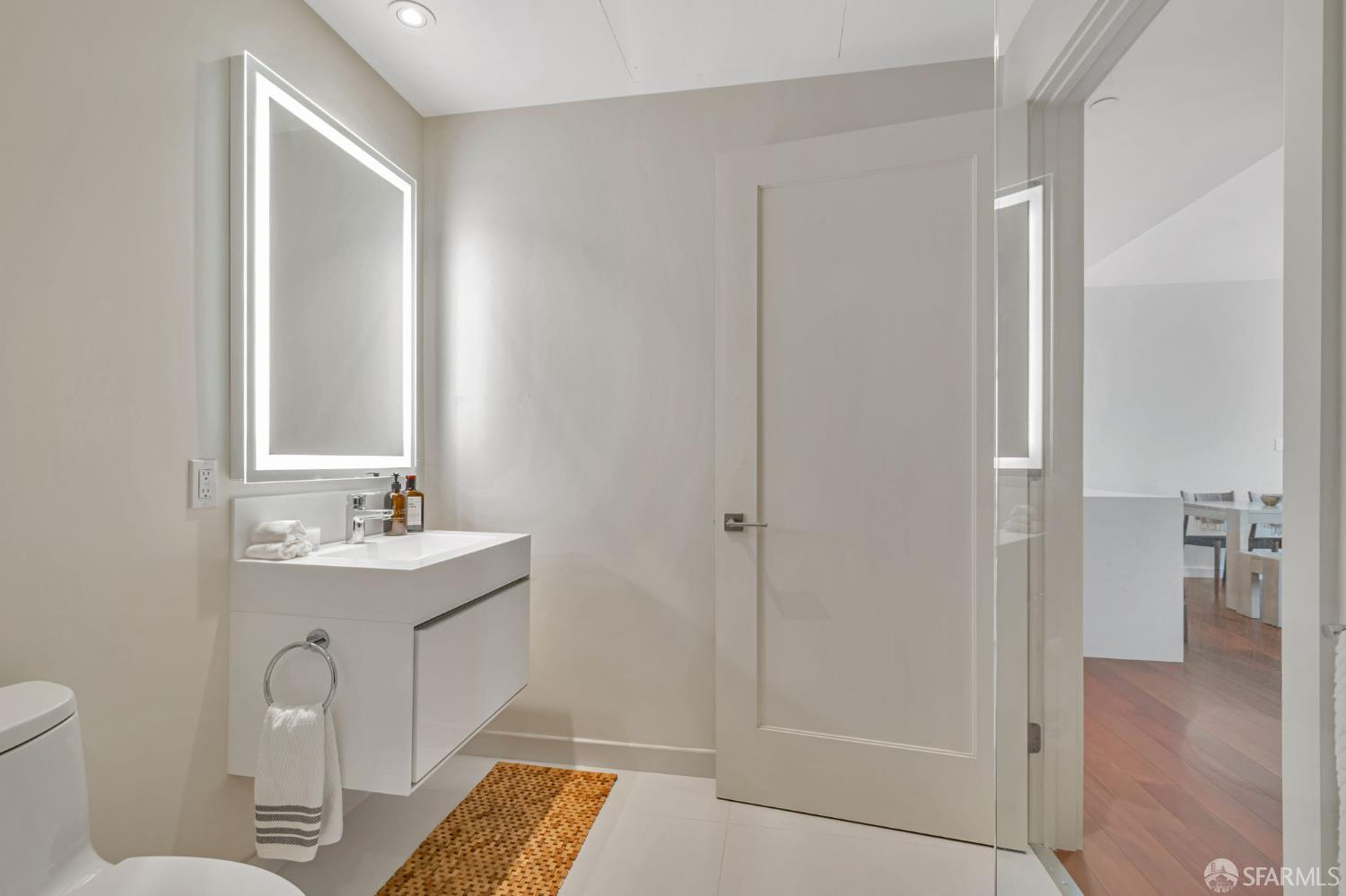 Detail Gallery Image 13 of 15 For 1601 Larkin St #204,  San Francisco,  CA 94109 - 1 Beds | 1 Baths