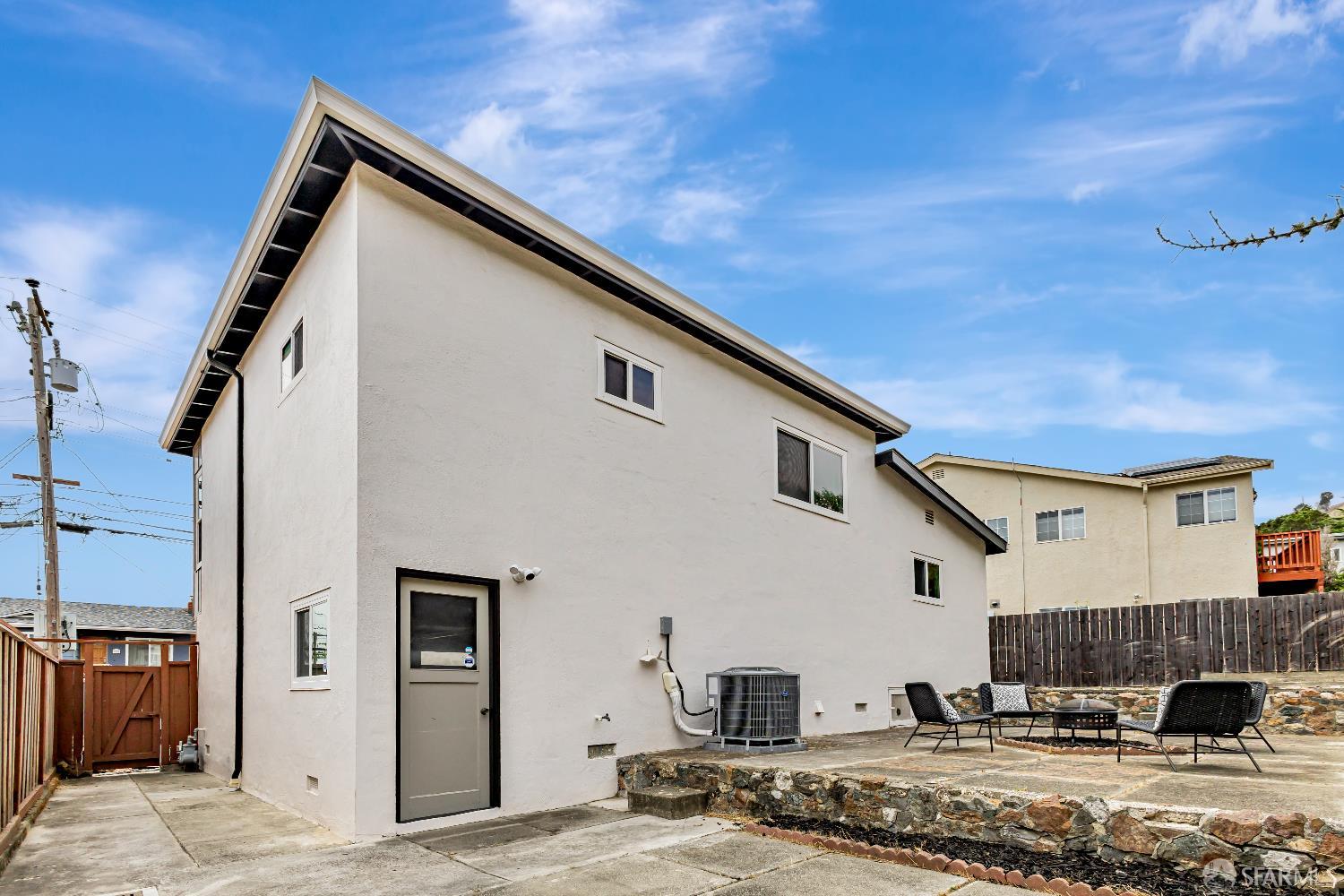 Detail Gallery Image 26 of 32 For 508 Rocca Ave, South San Francisco,  CA 94080 - 3 Beds | 2 Baths
