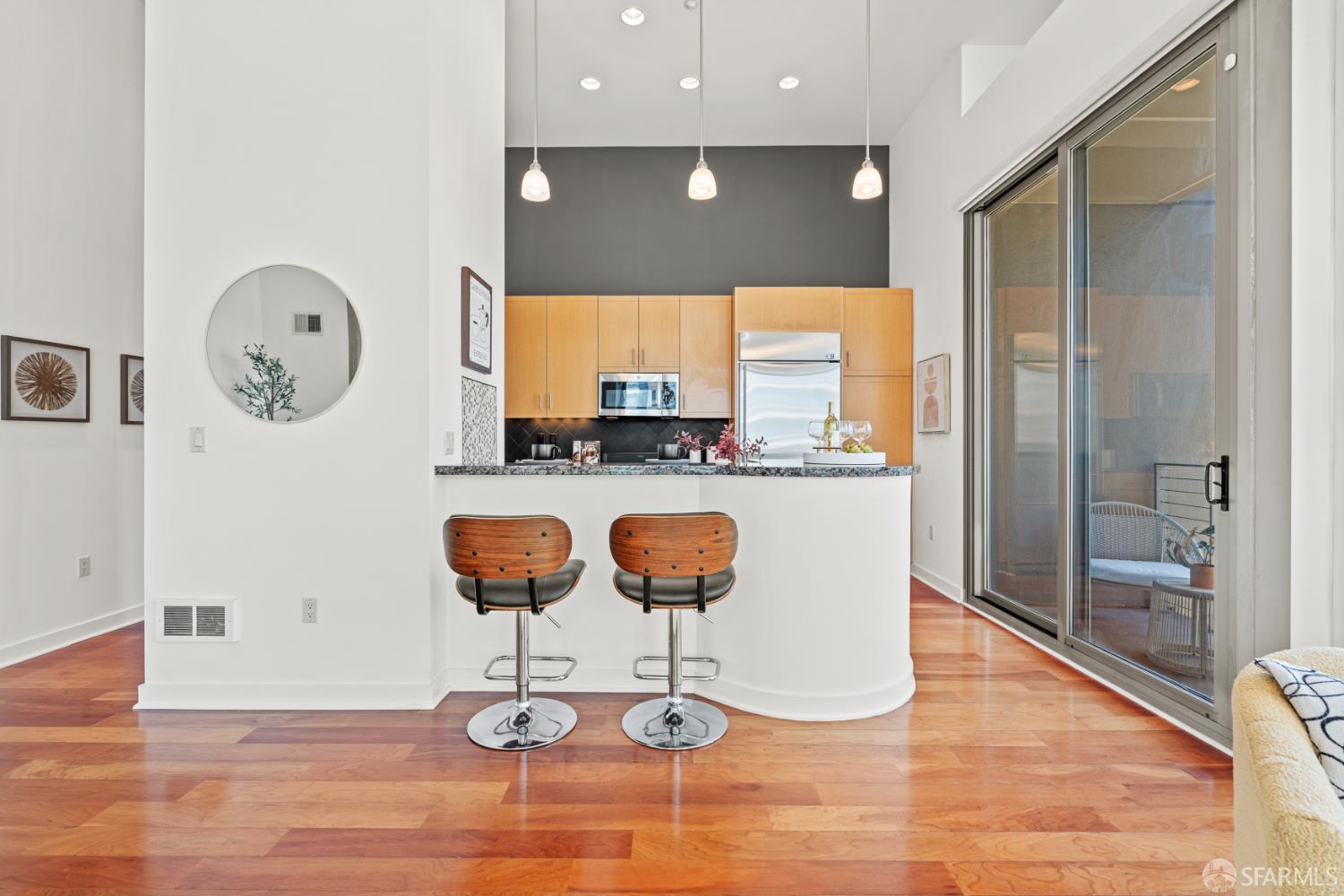 Detail Gallery Image 15 of 71 For 255 Berry St #701,  San Francisco,  CA 94158 - 2 Beds | 2 Baths