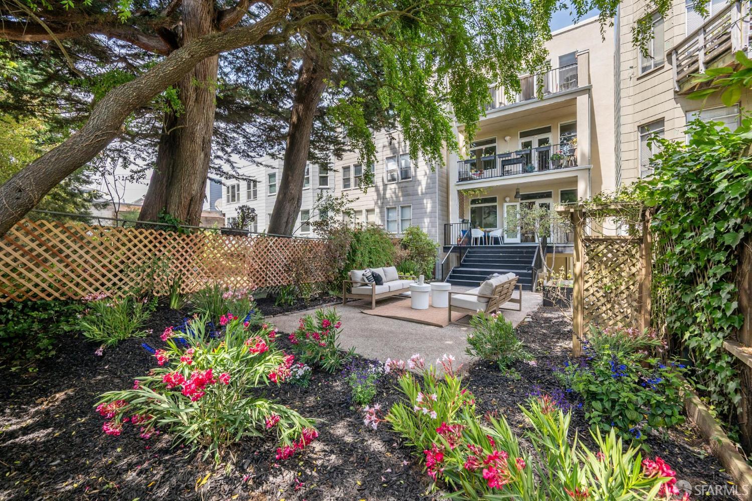 Detail Gallery Image 28 of 47 For 181 Parnassus Ave, San Francisco,  CA 94117 - 3 Beds | 2 Baths