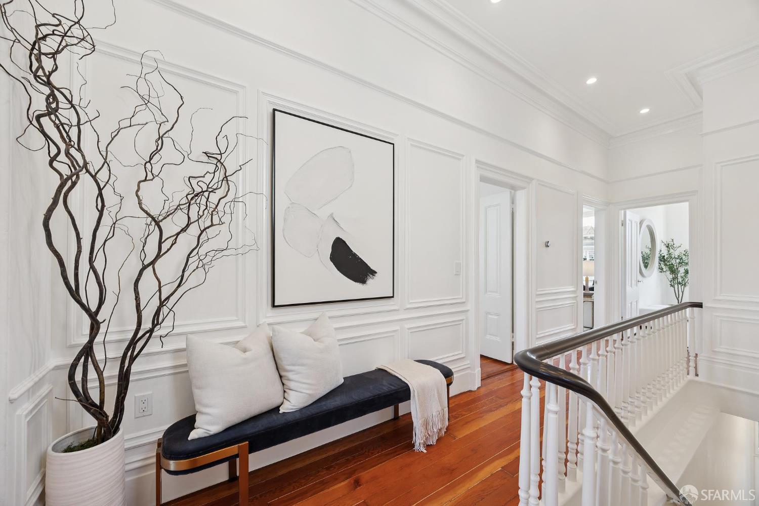 Detail Gallery Image 3 of 23 For 3470 20th St #2,  San Francisco,  CA 94110 - 2 Beds | 1 Baths