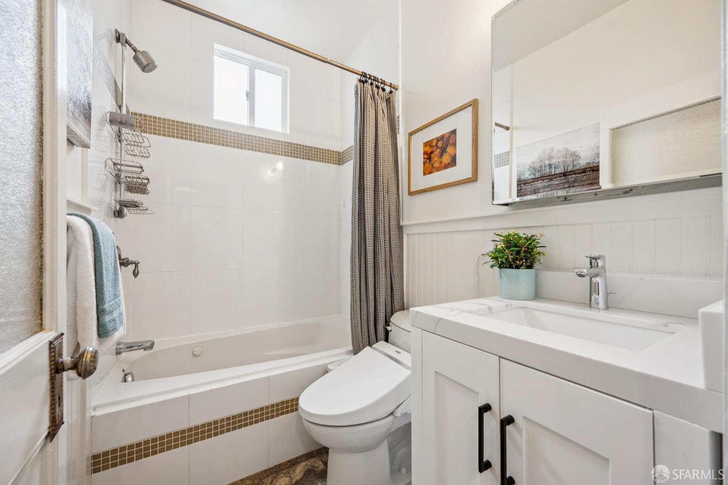 Detail Gallery Image 29 of 31 For 185 7th Ave, San Francisco,  CA 94118 - 2 Beds | 2 Baths