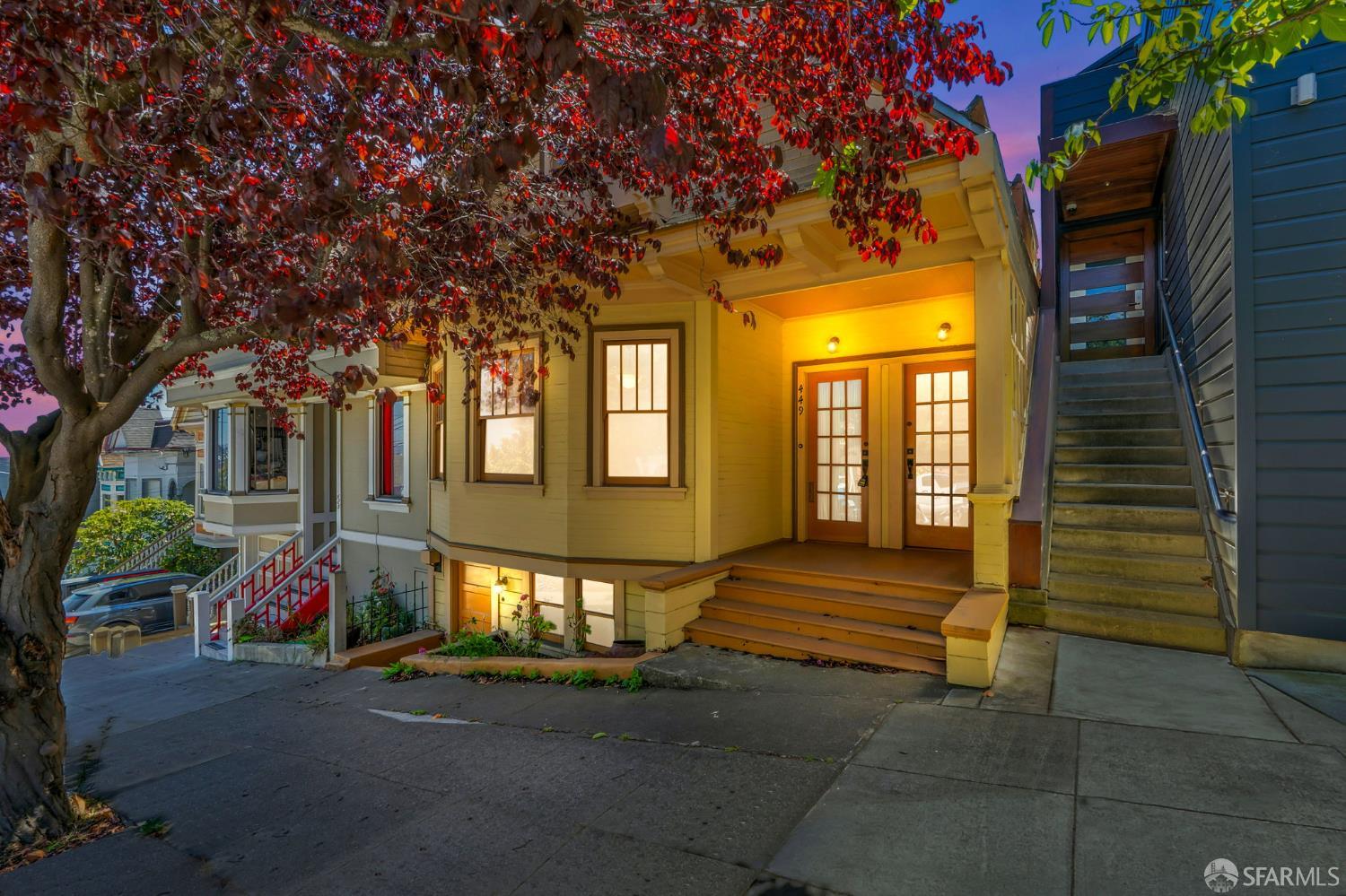 Detail Gallery Image 2 of 47 For 449 27th St, San Francisco,  CA 94131 - – Beds | – Baths