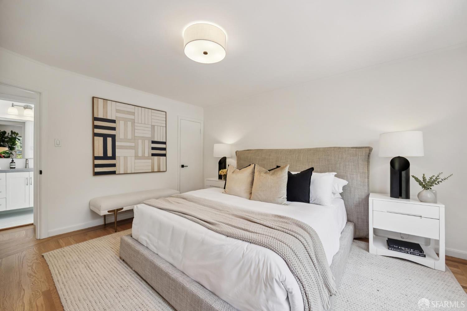 Detail Gallery Image 12 of 44 For 3240 Clay St, San Francisco,  CA 94115 - – Beds | – Baths