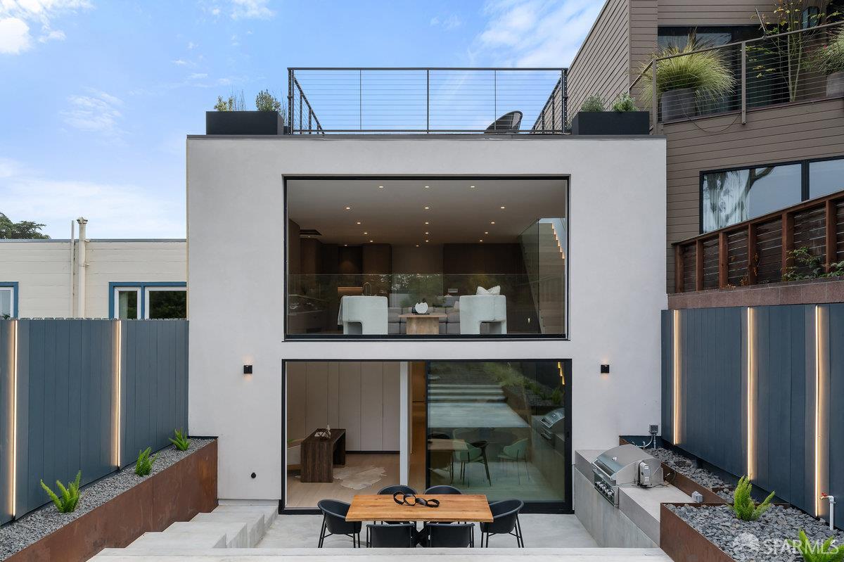Detail Gallery Image 54 of 85 For 838 Duncan St, San Francisco,  CA 94131 - 3 Beds | 3 Baths