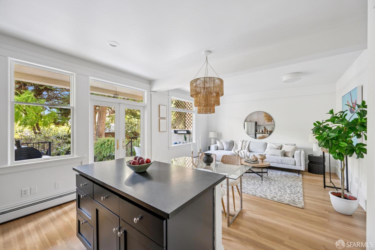 Detail Gallery Image 10 of 47 For 181 Parnassus Ave, San Francisco,  CA 94117 - 3 Beds | 2 Baths