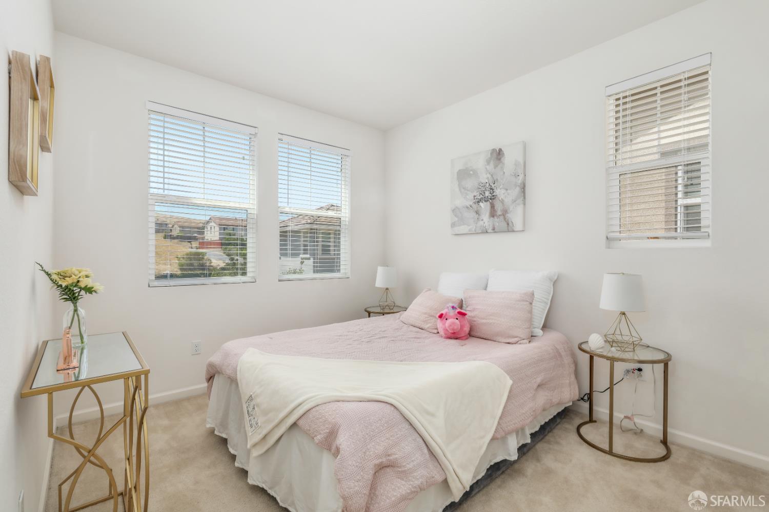 Detail Gallery Image 16 of 33 For 161 Kapalua Bay Cir, Pittsburg,  CA 94565 - 3 Beds | 2/1 Baths