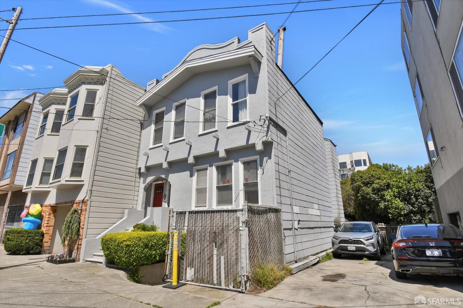 Detail Gallery Image 2 of 23 For 270 Collins St, San Francisco,  CA 94118 - – Beds | – Baths