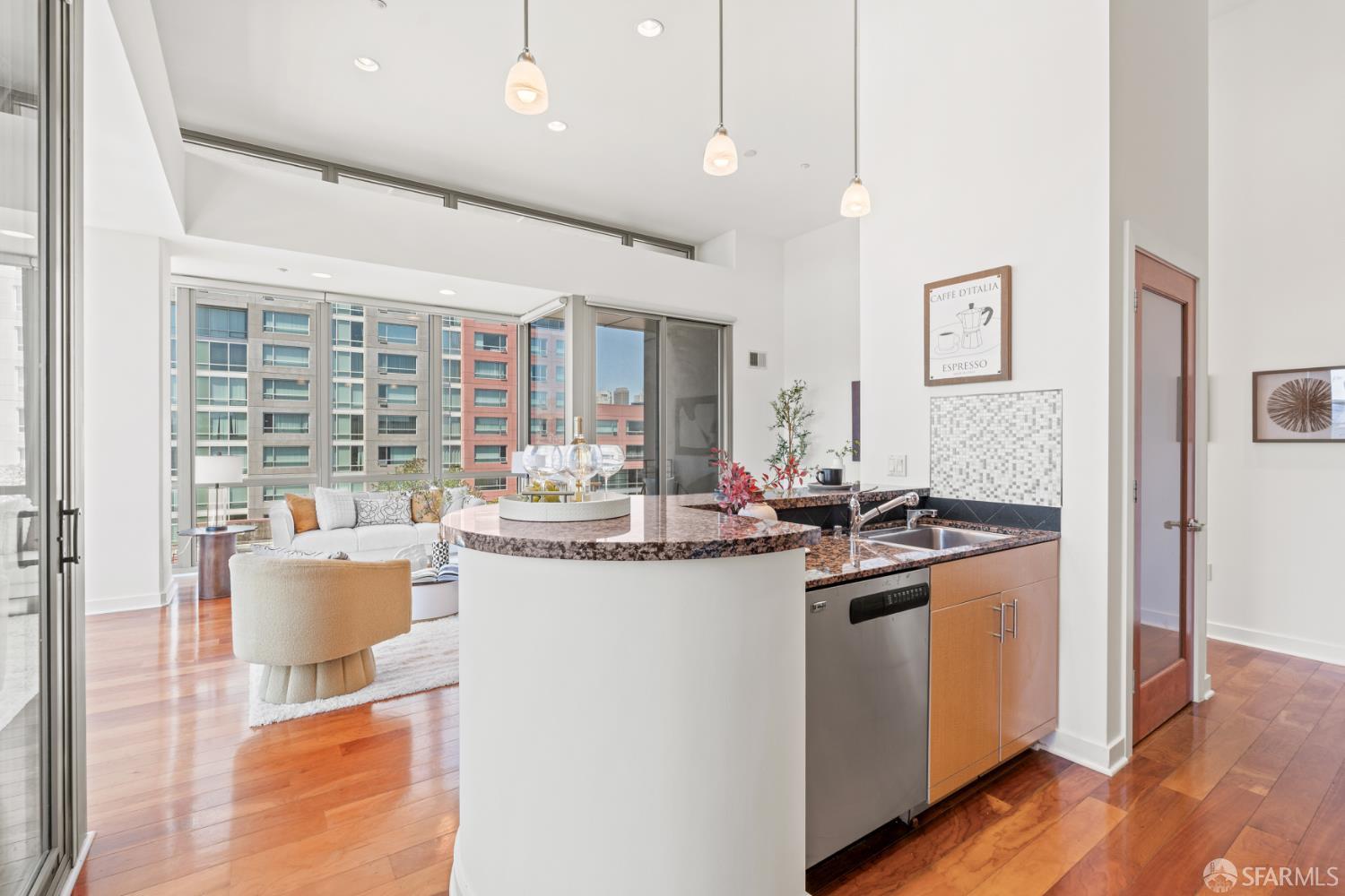 Detail Gallery Image 10 of 71 For 255 Berry St #701,  San Francisco,  CA 94158 - 2 Beds | 2 Baths