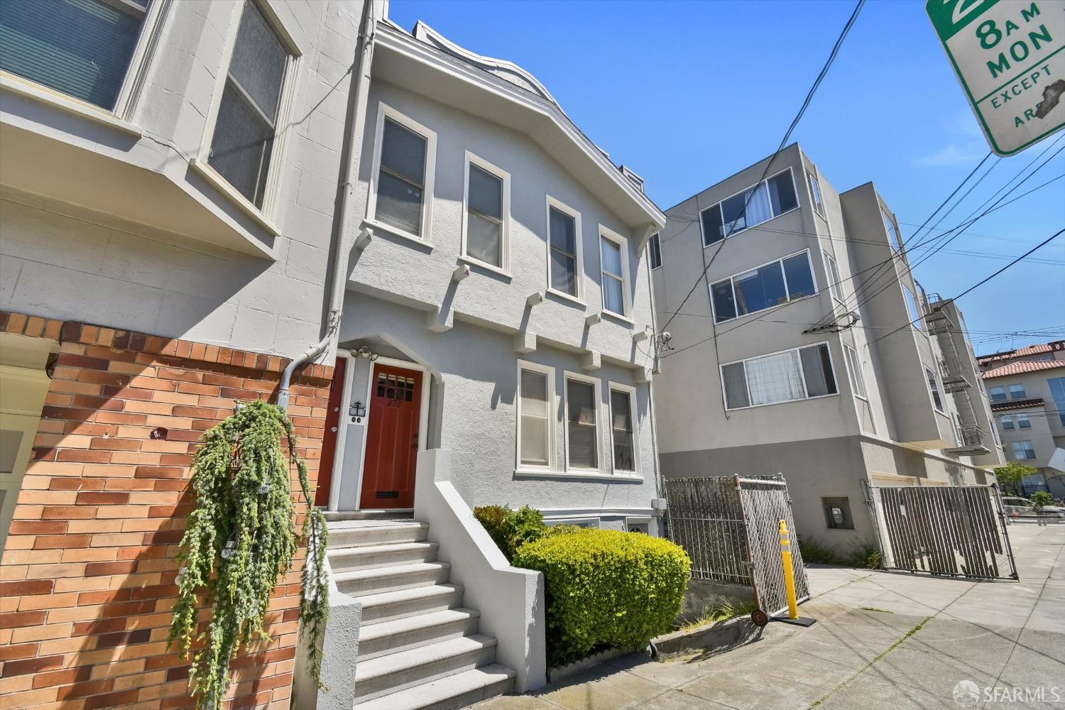 Detail Gallery Image 5 of 23 For 270 Collins St, San Francisco,  CA 94118 - – Beds | – Baths