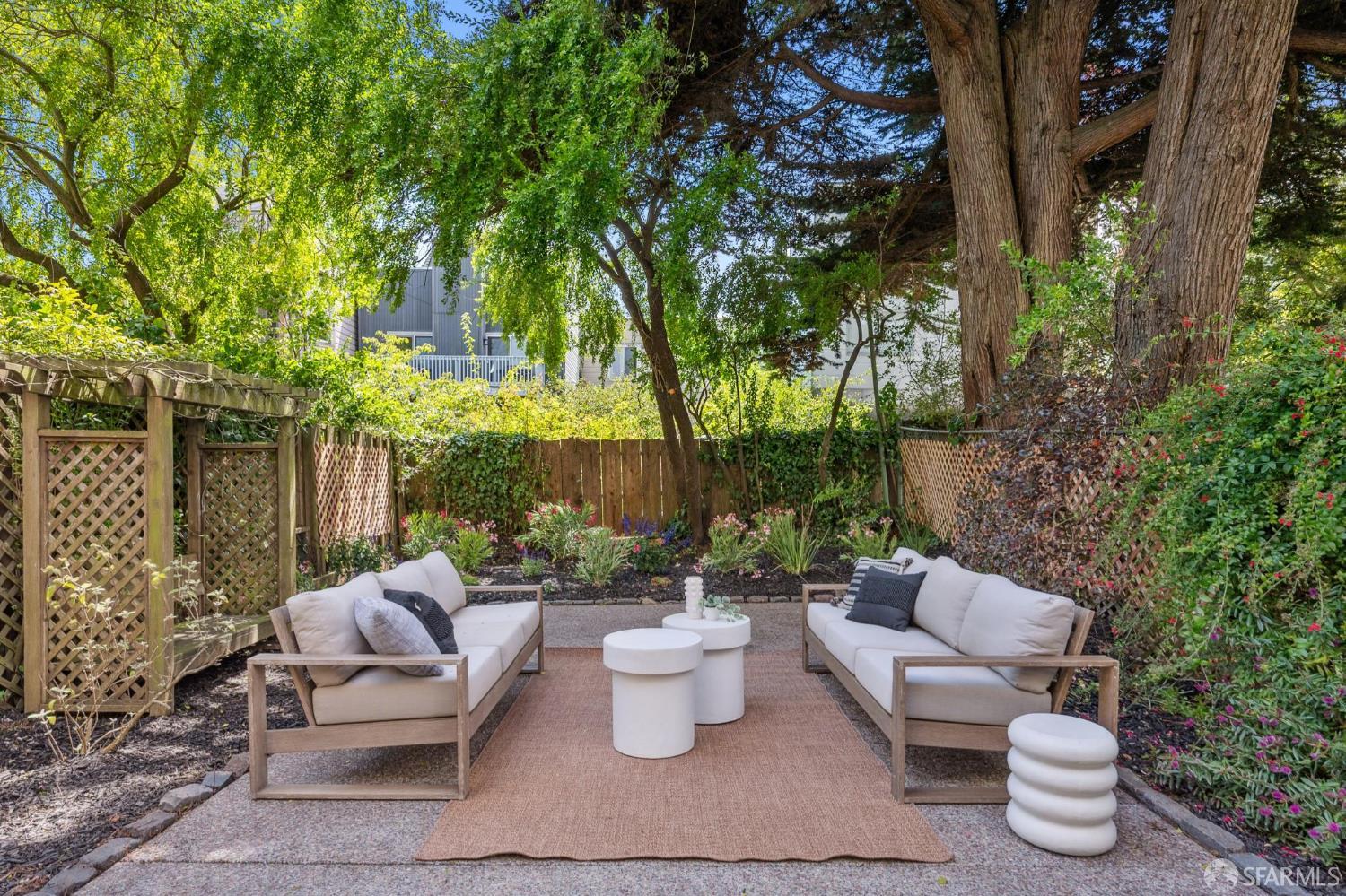 Detail Gallery Image 27 of 47 For 181 Parnassus Ave, San Francisco,  CA 94117 - 3 Beds | 2 Baths