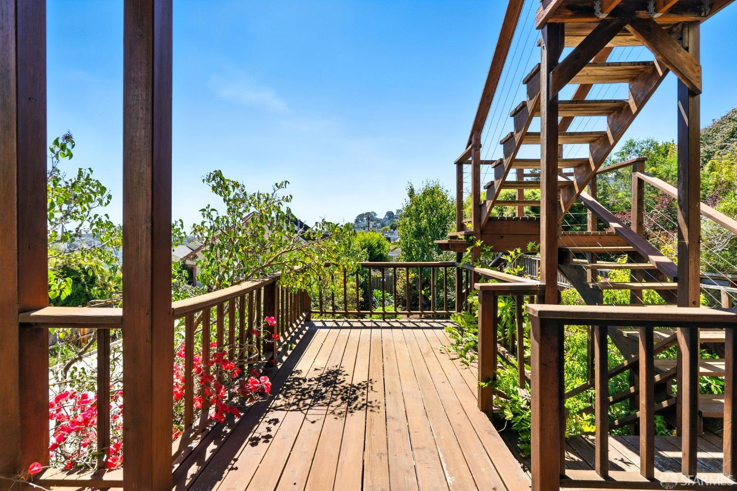 Detail Gallery Image 16 of 47 For 449 27th St, San Francisco,  CA 94131 - – Beds | – Baths