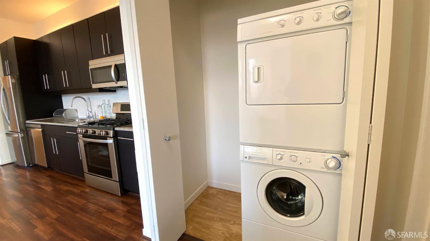 Detail Gallery Image 13 of 45 For 3801 San Pablo Ave #207,  Emeryville,  CA 94608 - 2 Beds | 1/1 Baths