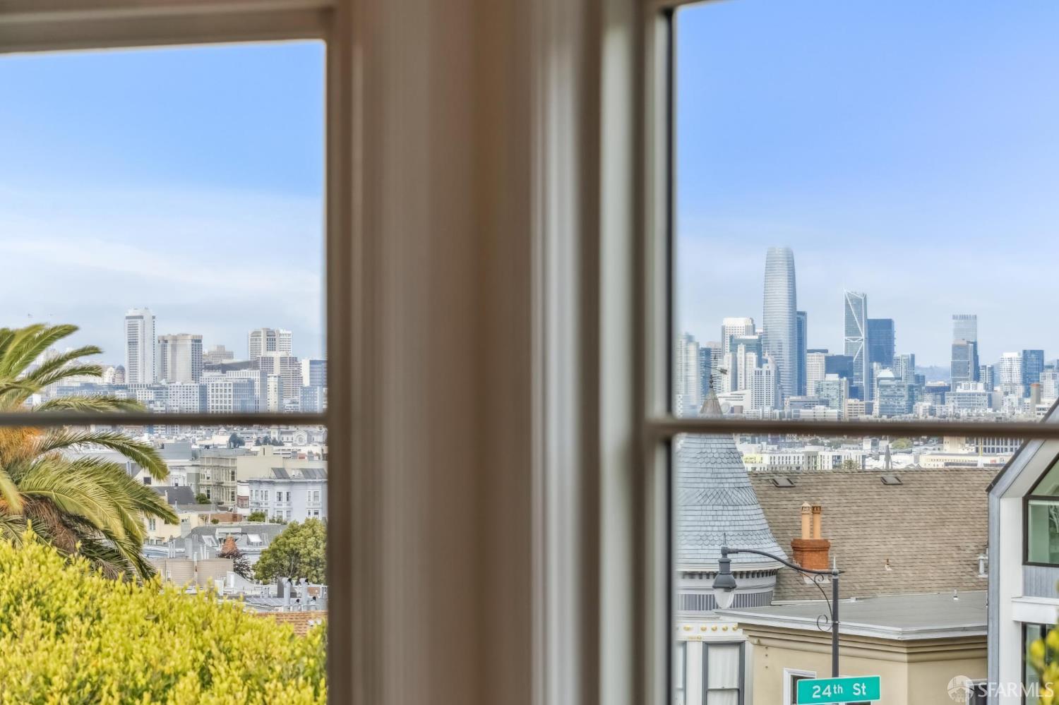 Detail Gallery Image 5 of 34 For 1116 Dolores St, San Francisco,  CA 94110 - 2 Beds | 1/1 Baths